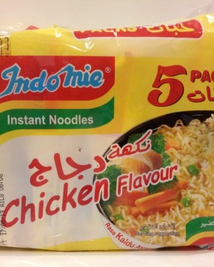 إندومي نكهة الدجاج ٥ حبة