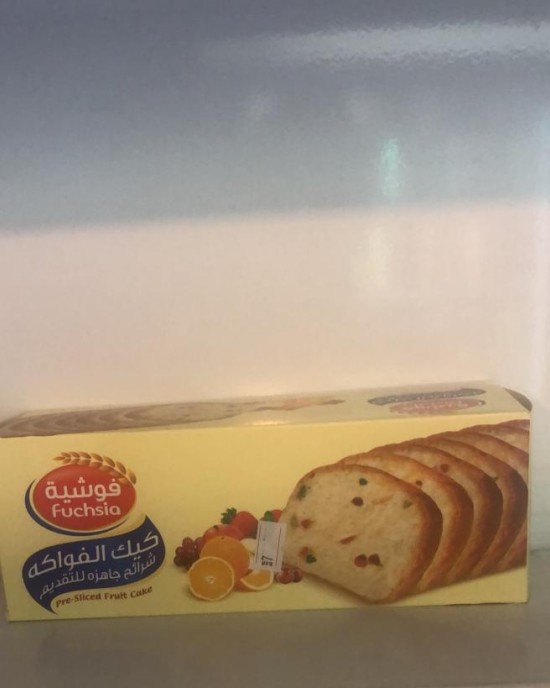 فوشيه شرائح كيك الفواكه