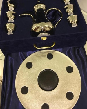 طقم دلة قهوة بورسلين ذهبي